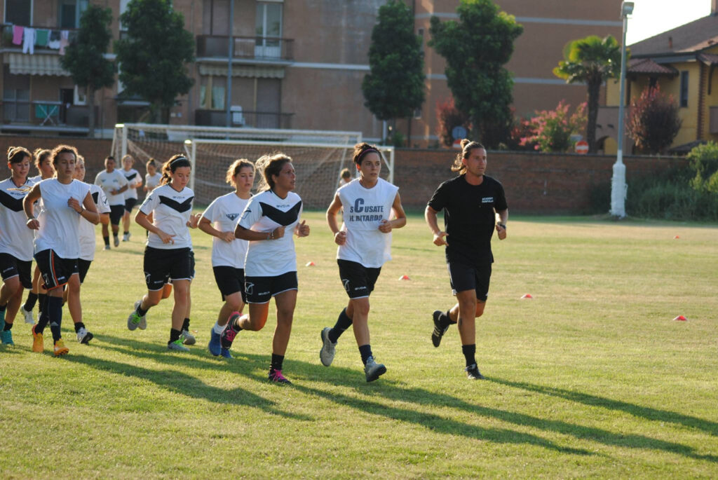 Simone Maraschi durante un allenamento al Fanfulla, Serie C femminile